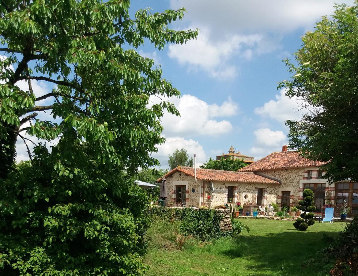 Вилла Le Patronage Bazoges-en-Pareds Экстерьер фото